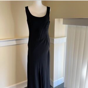 Elegant Black Sleeveless Dress